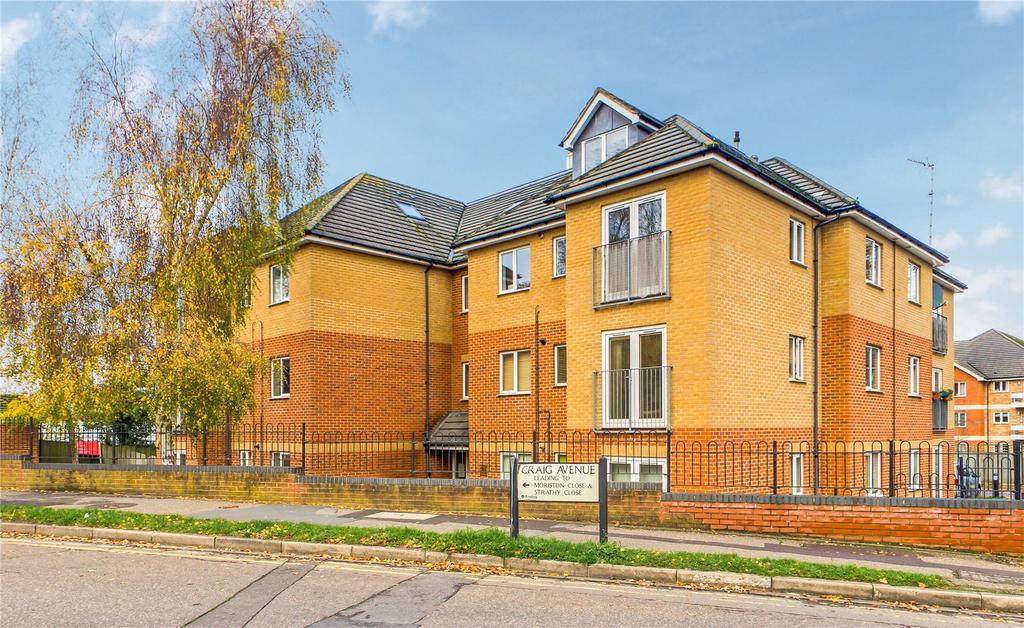 Craig House, Craig Avenue, Reading... 2 bed apartment £200,000
