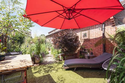 27 Alderfield Close, Theale, Reading, RG7 5AF