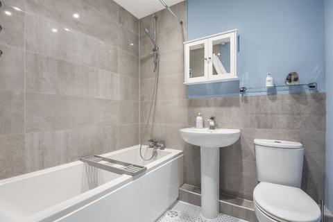 27 Alderfield Close, Theale, Reading, RG7 5AF