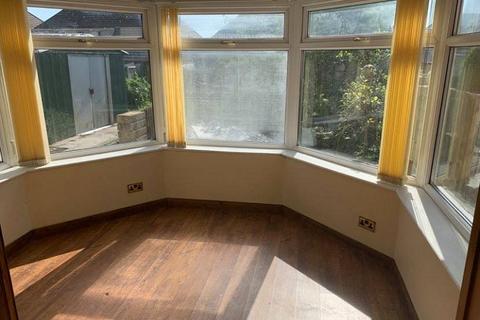 4 Penygrug, Ystalyfera, Swansea, SA9 2AZ