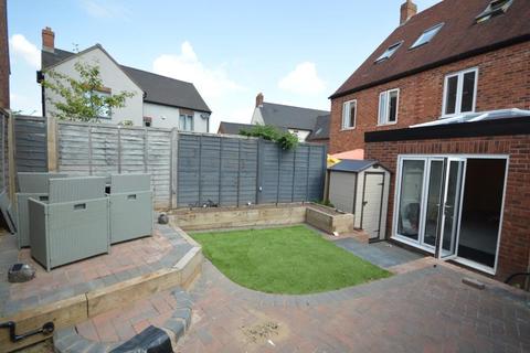 28 Long Row Drive, Lawley, Telford, TF4 2SF
