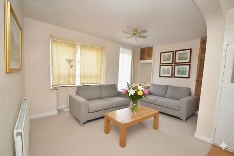 2 bedroom flat to rent, Holderness Way, West Norwood, London, SE27
