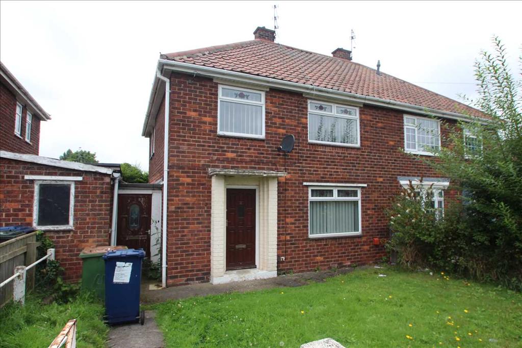 Shelley Crescent, Middlesbrough 3 bed semidetached house £495 pcm (£
