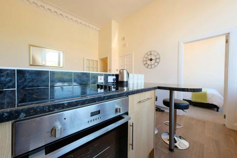 1f1, 3 Inverleith Terrace, Edinburgh, EH3 5NS