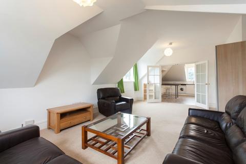 3 bedroom apartment to rent, 41 Park Hill Road, Bromley, Kent, BR2 0LB