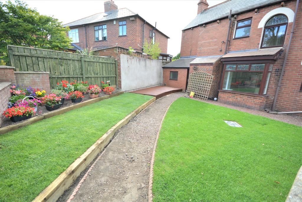 Durham Road, Auckland, Durham 3 bed detached house £250,000