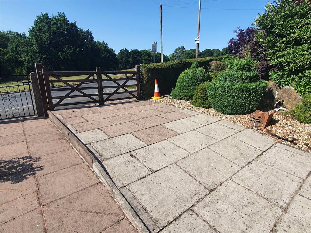 Gated Driveway
