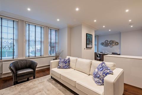 3 bedroom ground floor flat to rent, Three Bedroom | Three Bathroom | Ground Floor Apartment To Let | Hemlet Gardens | Chiswick | W6