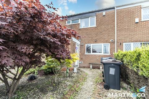32 Chip Close, Birmingham, B38 8XF