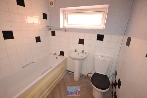 1 bedroom apartment to rent, North Street, CV2