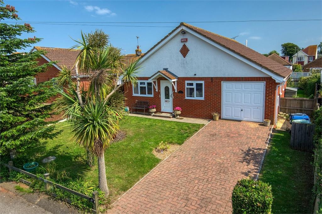 Grand Drive, Herne Bay, Kent 3 bed detached bungalow £460,000