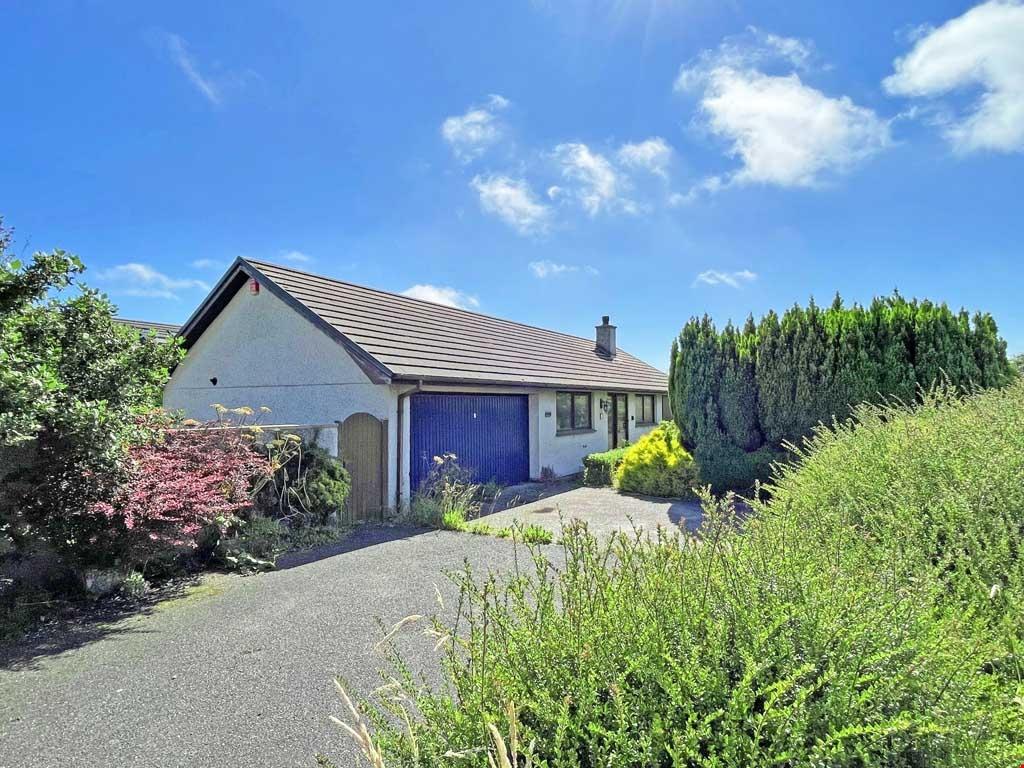 Connor Downs, Hayle, Cornwall 4 bed detached bungalow £450,000