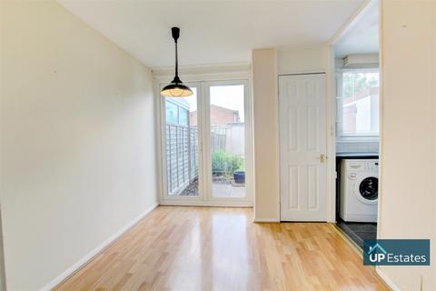 12 Ansley Way, Solihull, B92 9PA