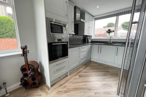 7 Carrmyers, Hare Law, Stanley, DH9 8DR