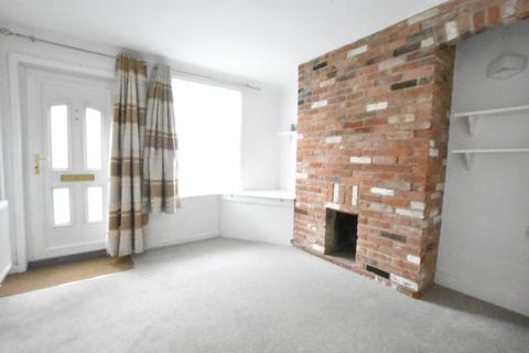 2 bedroom terraced house to rent, Etna Road, Bury St Edmunds