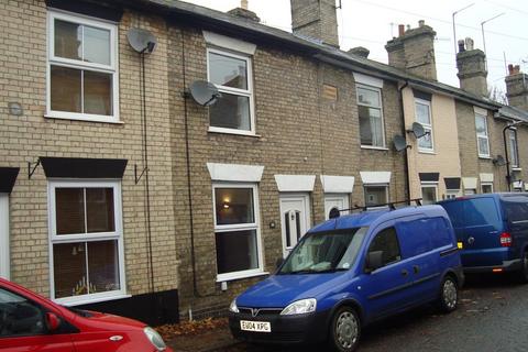 2 bedroom terraced house to rent, Etna Road, Bury St Edmunds