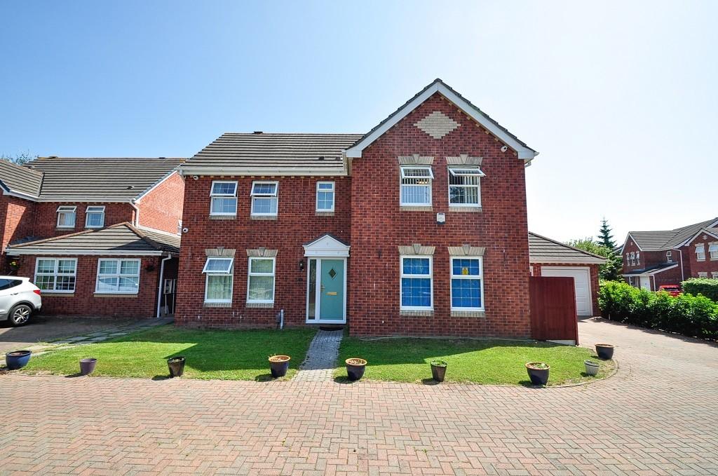 Cutter Close, Newport 4 bed detached house £399,995