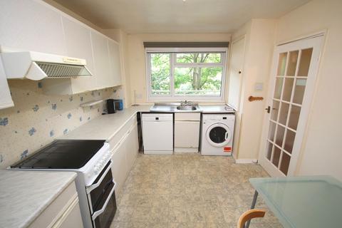 4 bedroom flat to rent, 3 Denmark Road, Kingston upon Thames KT1