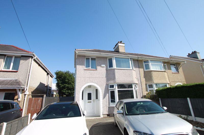 Bangor, Gwynedd 3 bed semidetached house £245,000