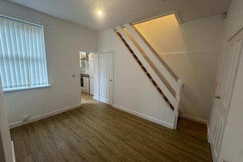 2 bedroom terraced house to rent, Midlothian Street, Clayton, Manchester, Lancashire, M11 4EP