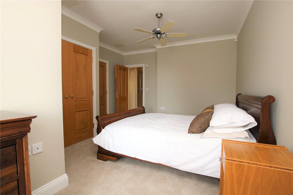 Apartment in Reading, Caversham - More