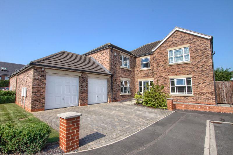 Lufton Close, Ingleby Barwick 4 bed detached house £550,000