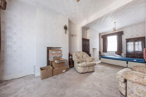 52 Adley Street, London, E5 0DY