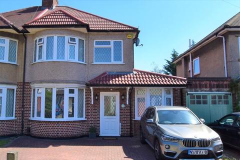 4 bedroom semi-detached house for sale, Leys Close, Harrow