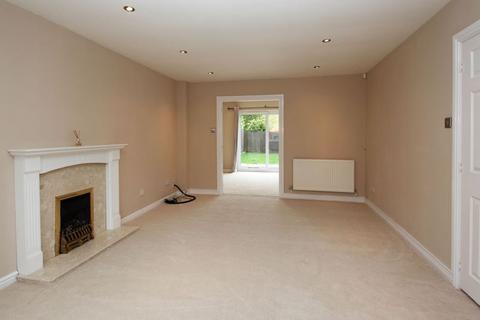 8 Hookacre Grove, Priorslee, Telford, TF2 9GG