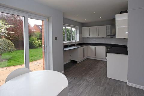 8 Hookacre Grove, Priorslee, Telford, TF2 9GG