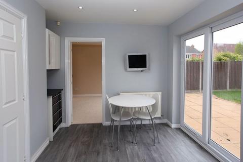 8 Hookacre Grove, Priorslee, Telford, TF2 9GG