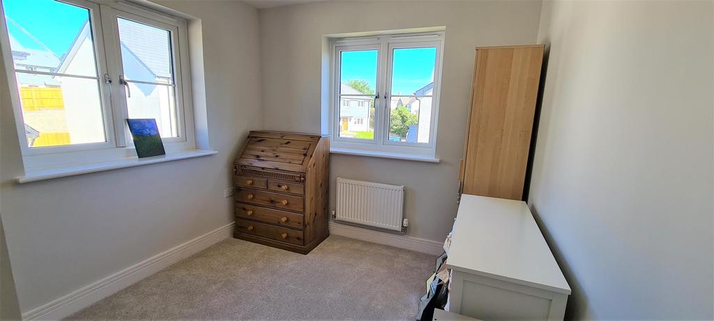 Third bedroom.jpg