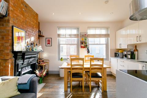 1 bedroom apartment to rent, Roman Road, Bow E3