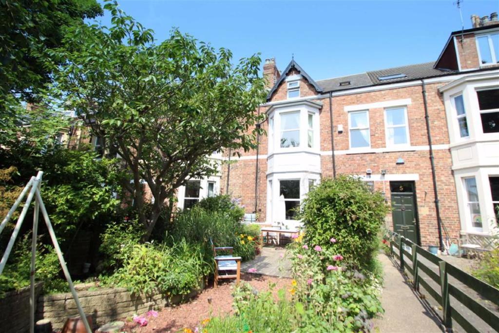 Clarence Crescent, Whitley Bay, NE26 5 bed terraced house £450,000