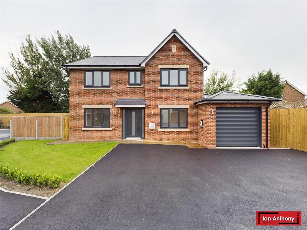Sidings Close, Town Green Lane, Aughton 4 bed detached house £615,000