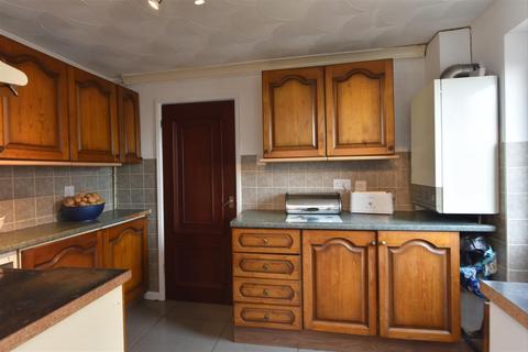 75 Manor Avenue, Burscough, Ormskirk, L40 7TT
