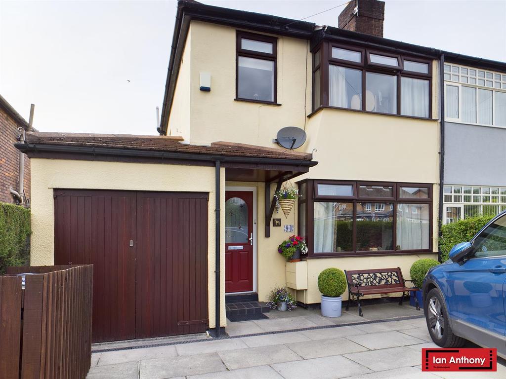 Liverpool Road, Aughton, Ormskirk 3 bed semidetached house £259,950
