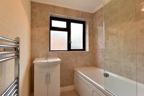 18 Wigan Road, Westhead, Ormskirk, L40 6HZ