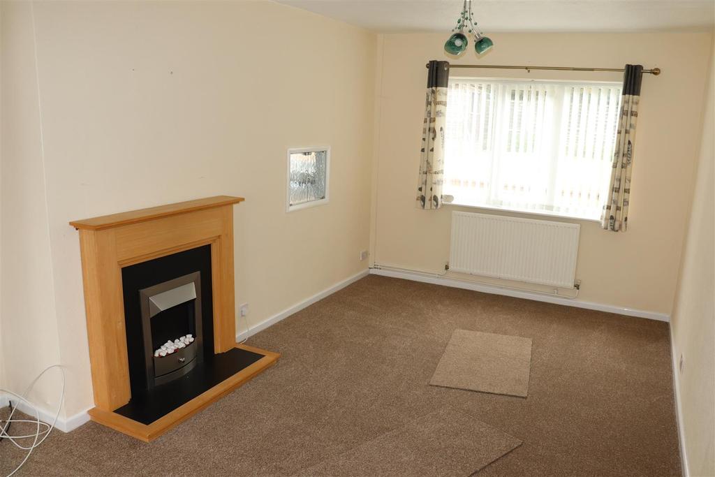 Holly Lane, Walsall Wood 2 bed semidetached house £695 pcm (£160 pw)