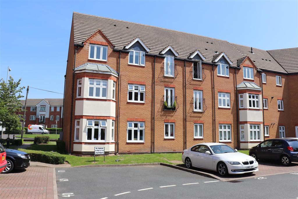 The Briars, Aldridge 2 bed apartment £147,500