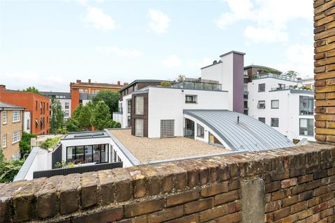 24 Legion Close, London, N1 1PJ