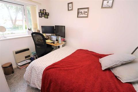 1 Field View Walk, Manchester, M16 8GU