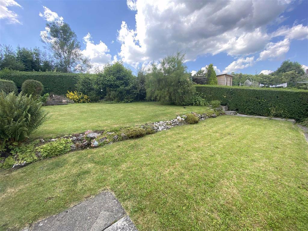 Brynawel, Aberdare, Mid 3 bed detached house £295,000