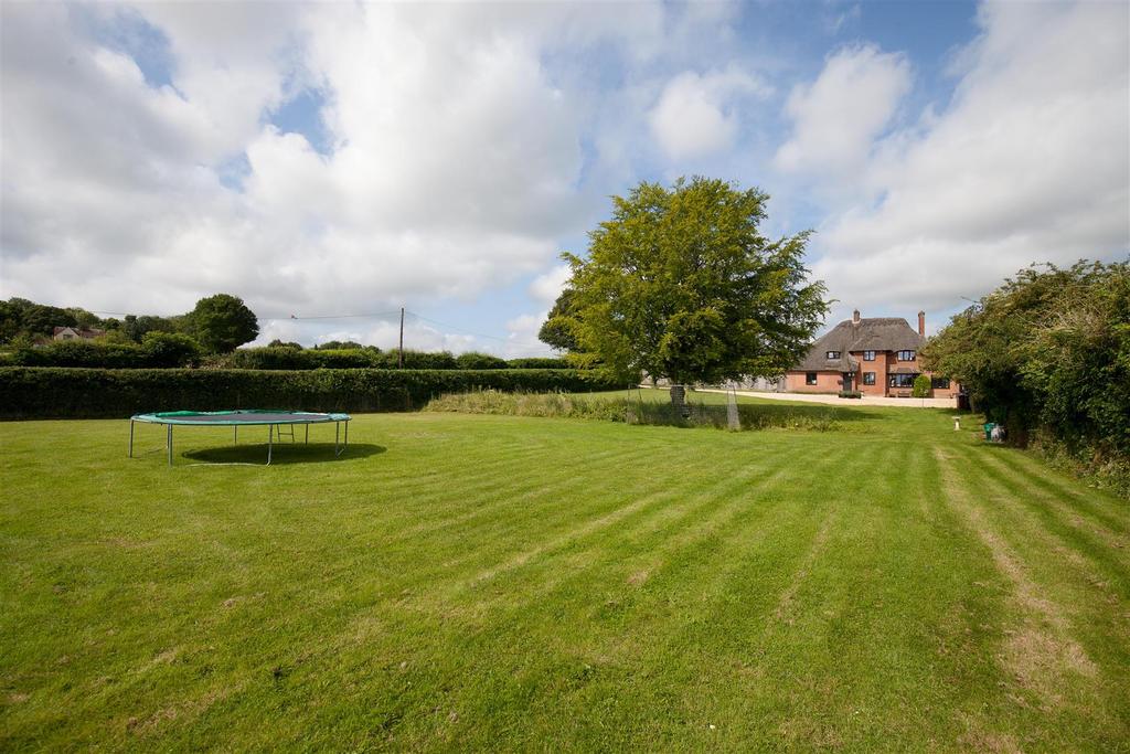 Lavender Cottage 3.jpg