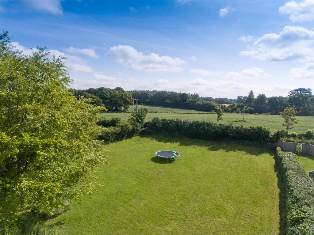 Lavender Cottage 5.jpg