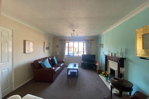 33 Kentstone Close, Northampton, NN2 8UH