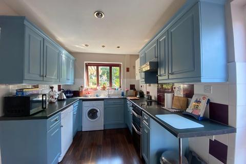 33 Kentstone Close, Northampton, NN2 8UH