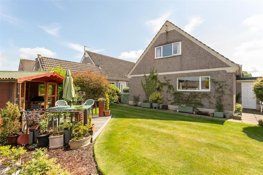 Rowanbank, Scone, Perth 2 bed detached house £230,000