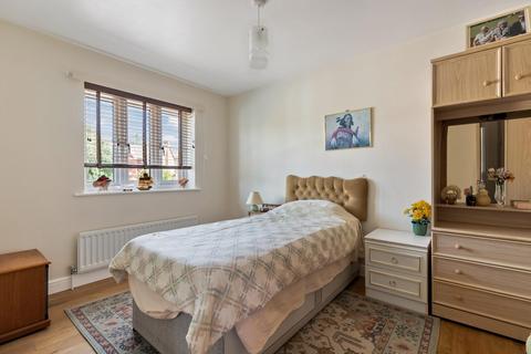 21 Jersey Close, Kennington, Ashford, TN24 9LD