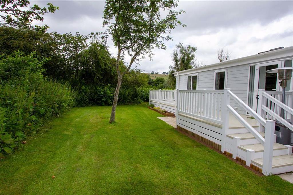 Riverside Holiday Park, Wooler... 2 bed lodge £65,000